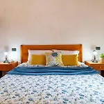 La Casa Vista Isola 度假居 *