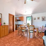 La Casa Vista Isola *