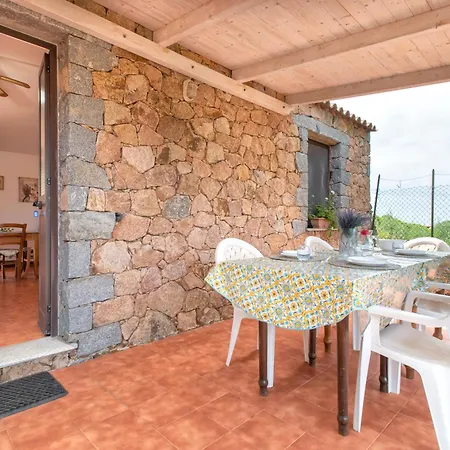 La Casa Vista Isola