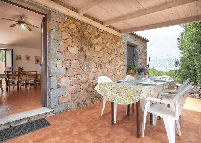La Casa Vista Isola Дом отдыха Trinita d'Agultu e Vignola